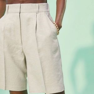 Linen blend Bermuda shorts light beige (new)